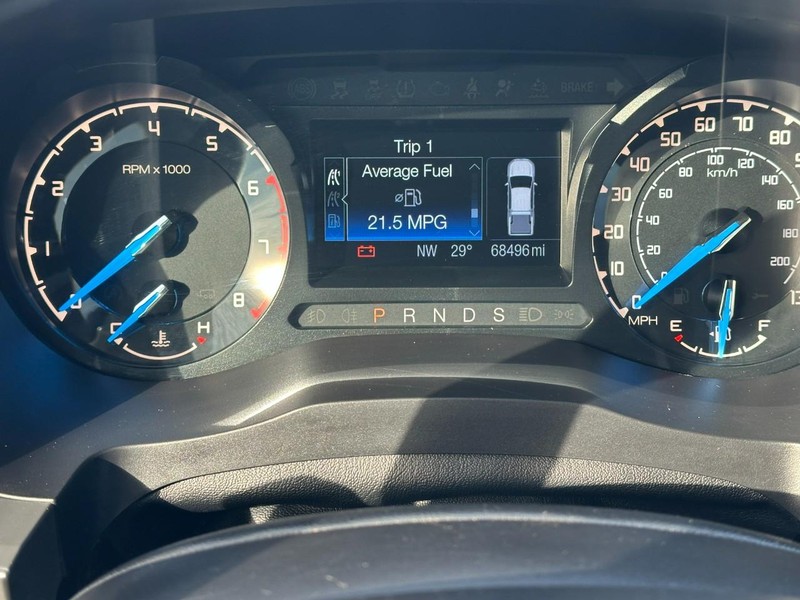 Ford Ranger Vehicle Full-screen Gallery Image 20