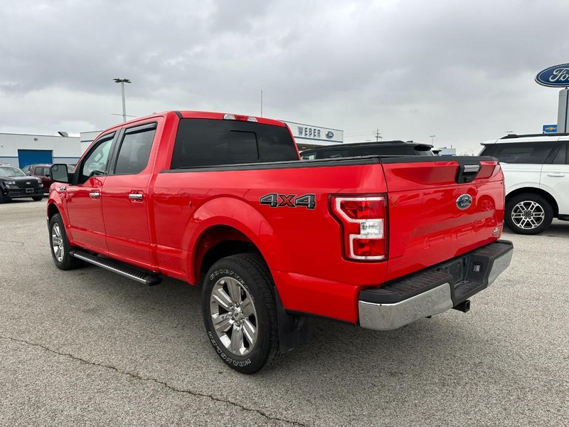 Ford F-150 Vehicle Full-screen Gallery Image 3
