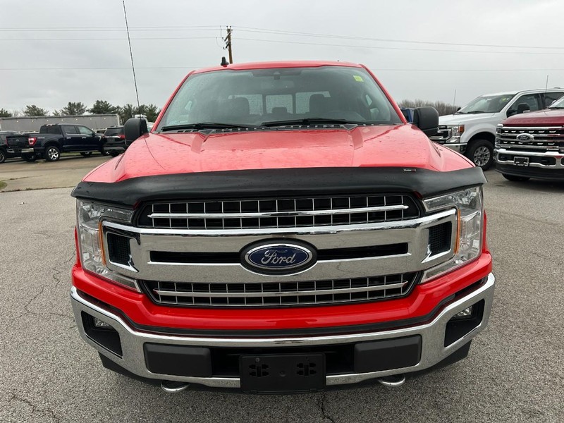 Ford F-150 Vehicle Full-screen Gallery Image 9