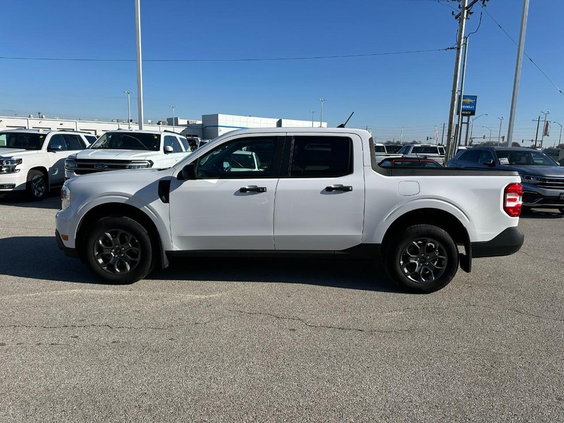 Ford Maverick Vehicle Full-screen Gallery Image 2