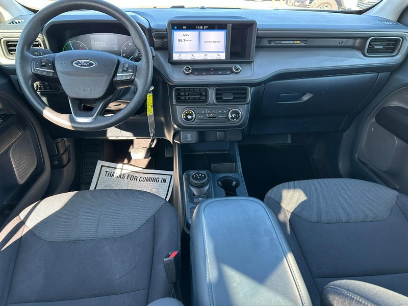 Ford Maverick Vehicle Full-screen Gallery Image 5