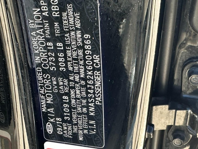 Kia K900 Vehicle Full-screen Gallery Image 27