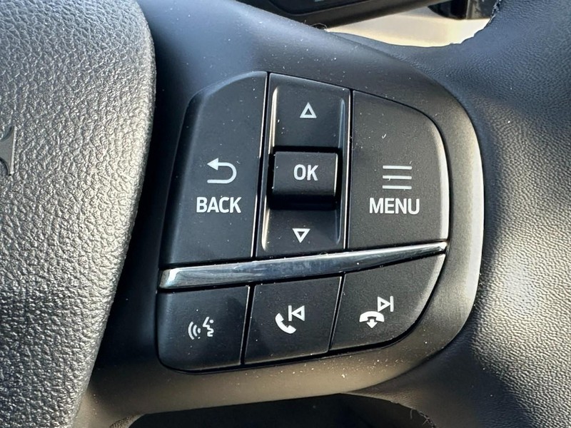 Ford Bronco Sport Vehicle Full-screen Gallery Image 13