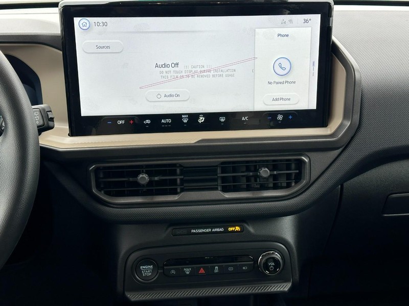 Ford Bronco Sport Vehicle Full-screen Gallery Image 7