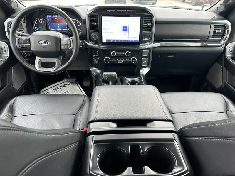 Ford F-150 Vehicle Full-screen Gallery Image 11