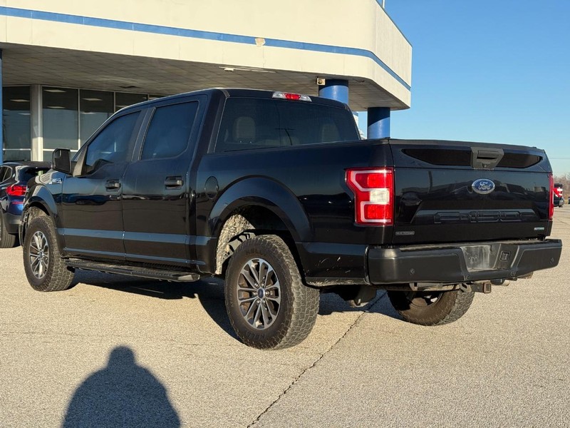 Ford F-150 Police Responder Vehicle Full-screen Gallery Image 3