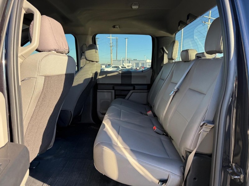 Ford F-150 Police Responder Vehicle Full-screen Gallery Image 10