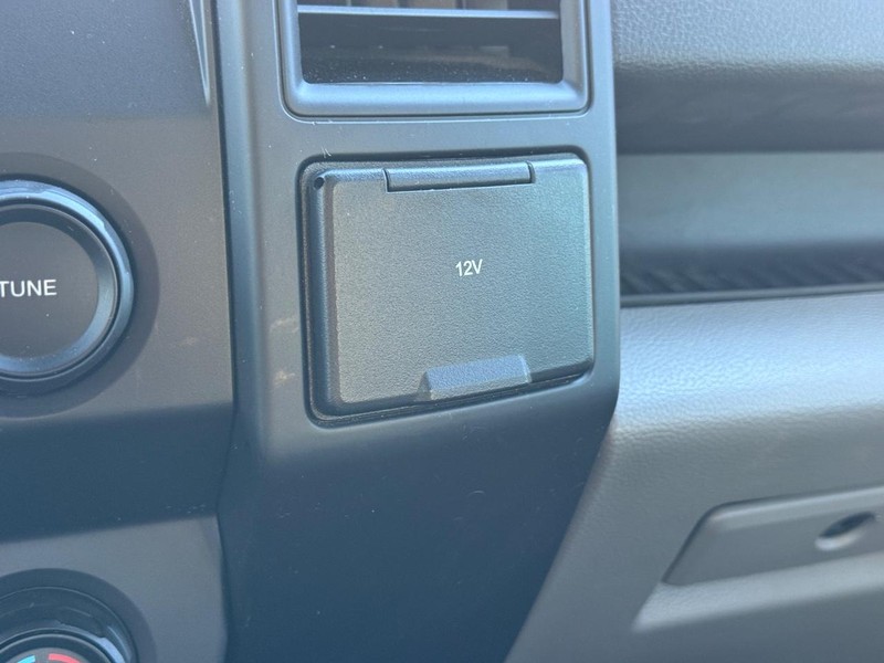 Ford F-150 Police Responder Vehicle Full-screen Gallery Image 19