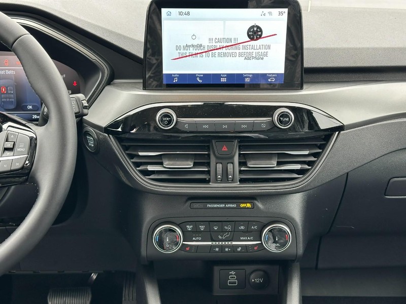 Ford Escape Vehicle Full-screen Gallery Image 7