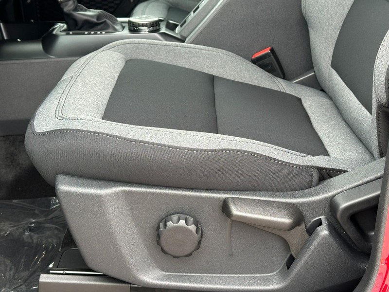 Ford Bronco Vehicle Full-screen Gallery Image 10