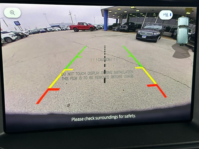 Ford Bronco Vehicle Full-screen Gallery Image 15