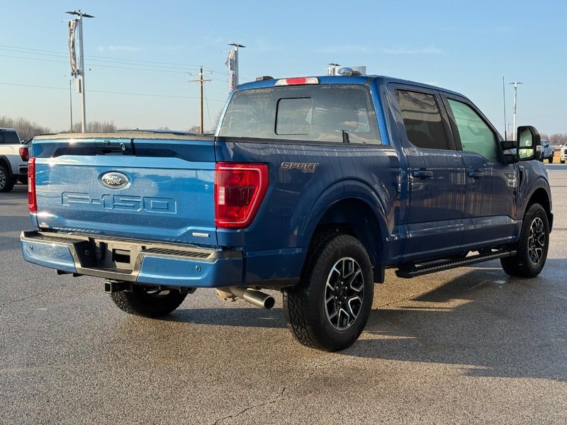 Ford F-150 Vehicle Full-screen Gallery Image 5