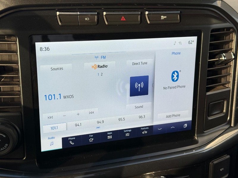 Ford F-150 Vehicle Full-screen Gallery Image 16