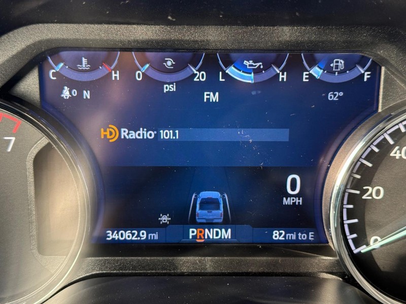 Ford F-150 Vehicle Full-screen Gallery Image 23