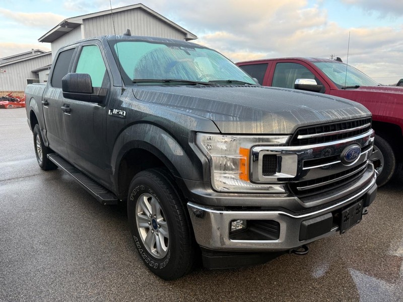 Ford F-150 Vehicle Full-screen Gallery Image 5