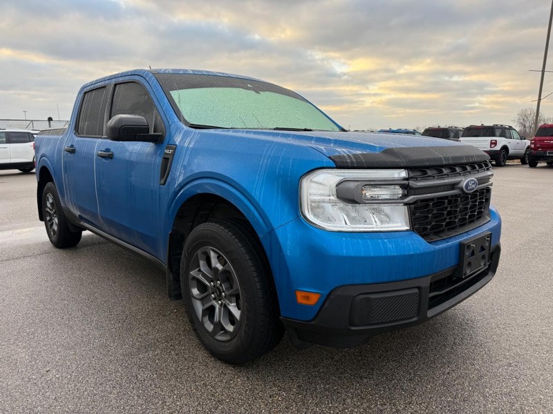 Ford Maverick Vehicle Full-screen Gallery Image 5