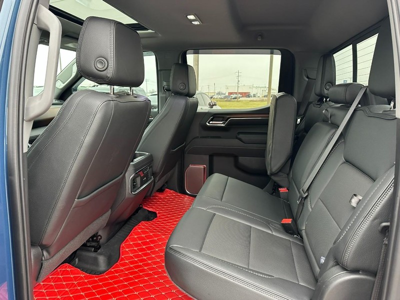 GMC Sierra 1500 Vehicle Full-screen Gallery Image 10