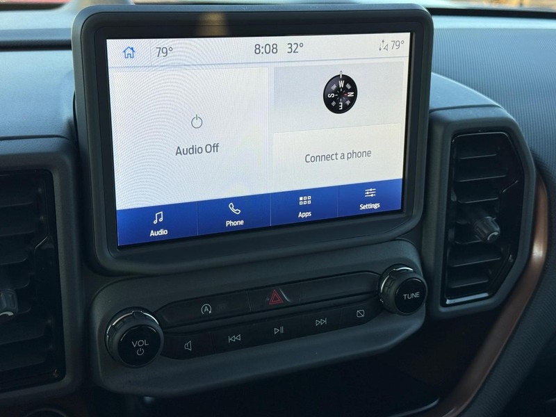 Ford Bronco Sport Vehicle Full-screen Gallery Image 16