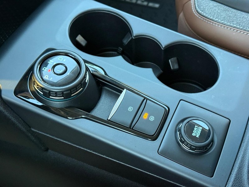 Ford Bronco Sport Vehicle Full-screen Gallery Image 20