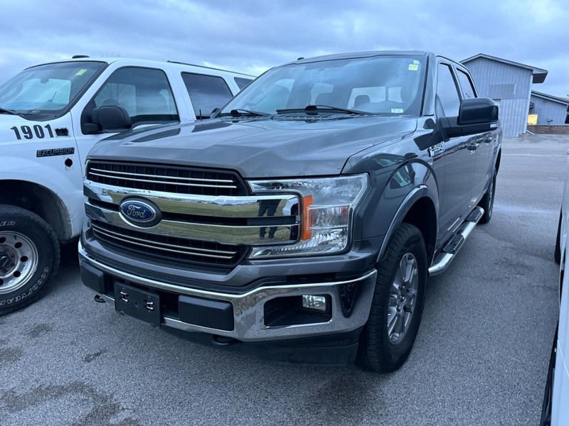 Ford F-150 Vehicle Full-screen Gallery Image 2
