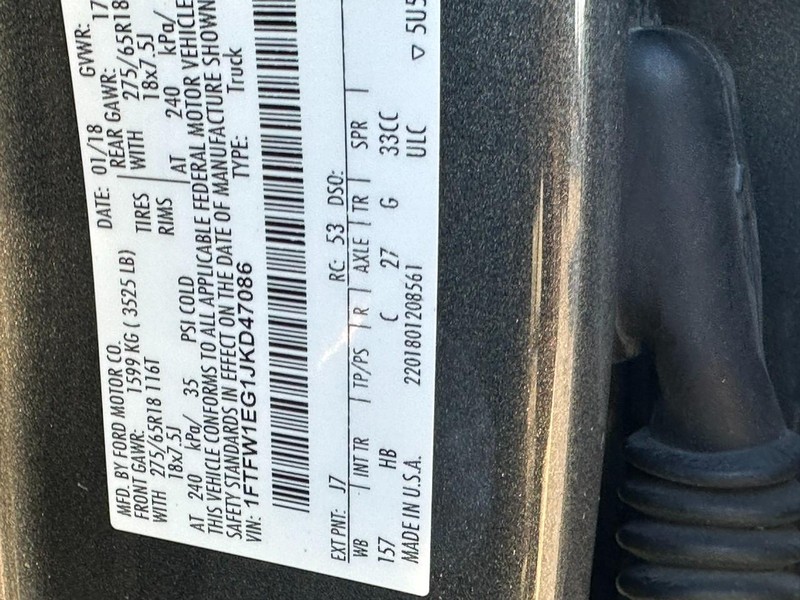 Ford F-150 Vehicle Full-screen Gallery Image 24