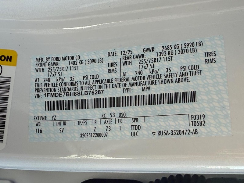 Ford Bronco Vehicle Full-screen Gallery Image 18