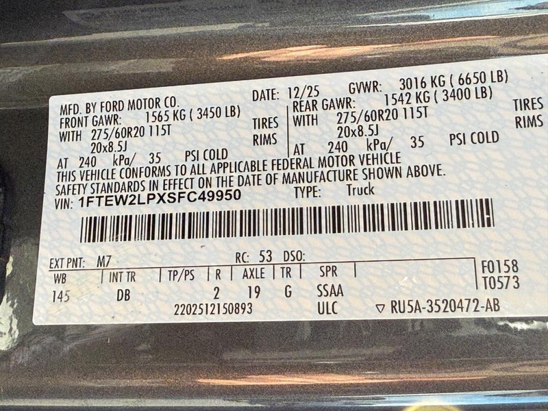 Ford F-150 Vehicle Full-screen Gallery Image 19