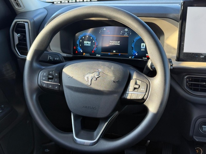 Ford Bronco Sport Vehicle Full-screen Gallery Image 7