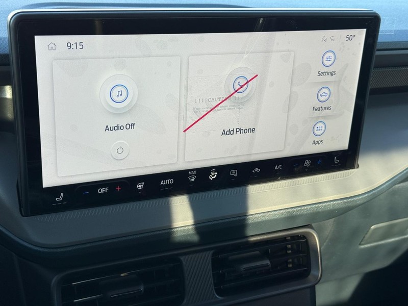 Ford Maverick Vehicle Full-screen Gallery Image 10