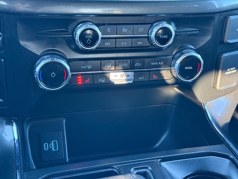 Ford F-150 Vehicle Full-screen Gallery Image 20