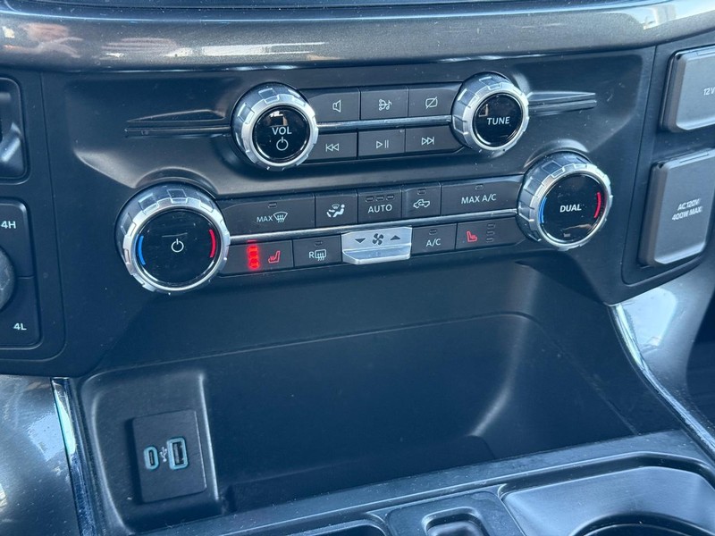 Ford F-150 Vehicle Full-screen Gallery Image 19