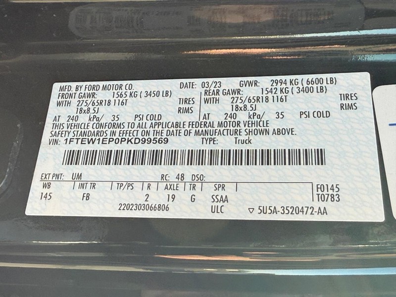 Ford F-150 Vehicle Full-screen Gallery Image 27