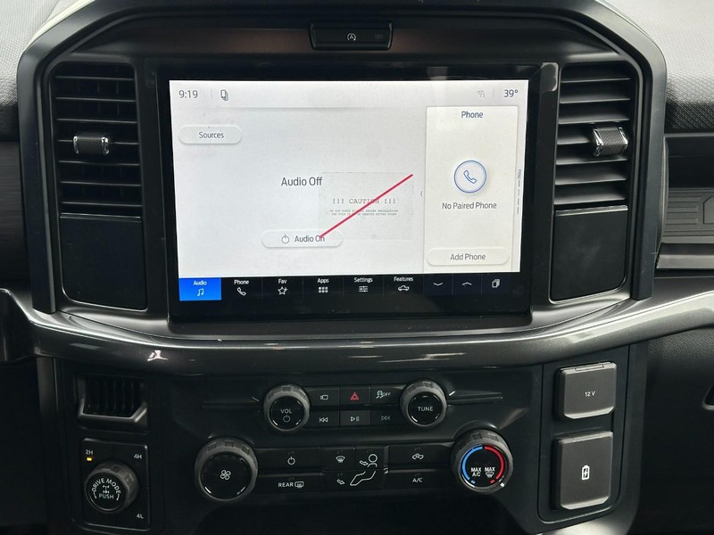 Ford F-150 Vehicle Full-screen Gallery Image 7