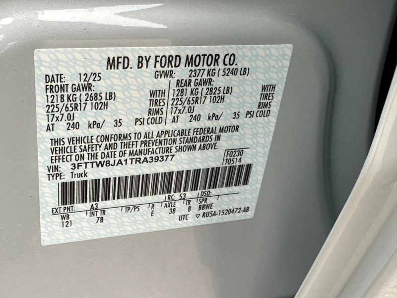 Ford Maverick Vehicle Full-screen Gallery Image 14