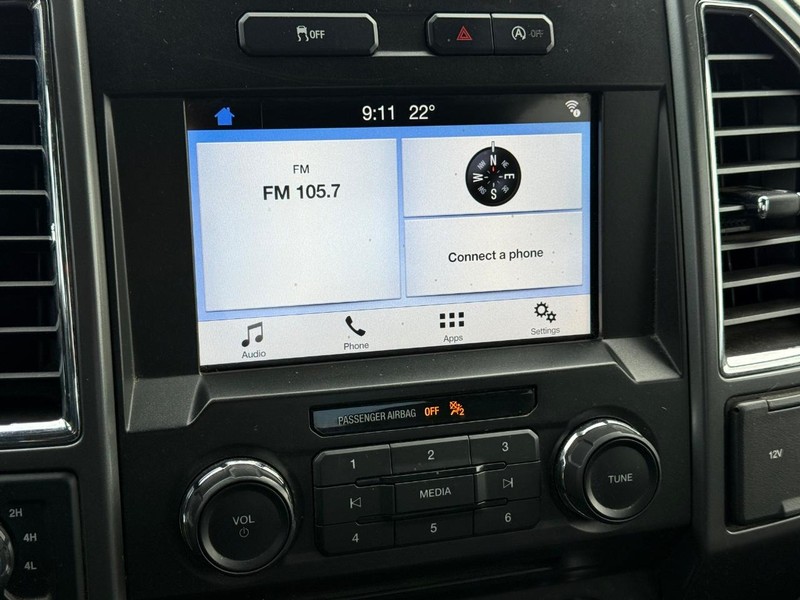 Ford F-150 Vehicle Full-screen Gallery Image 15