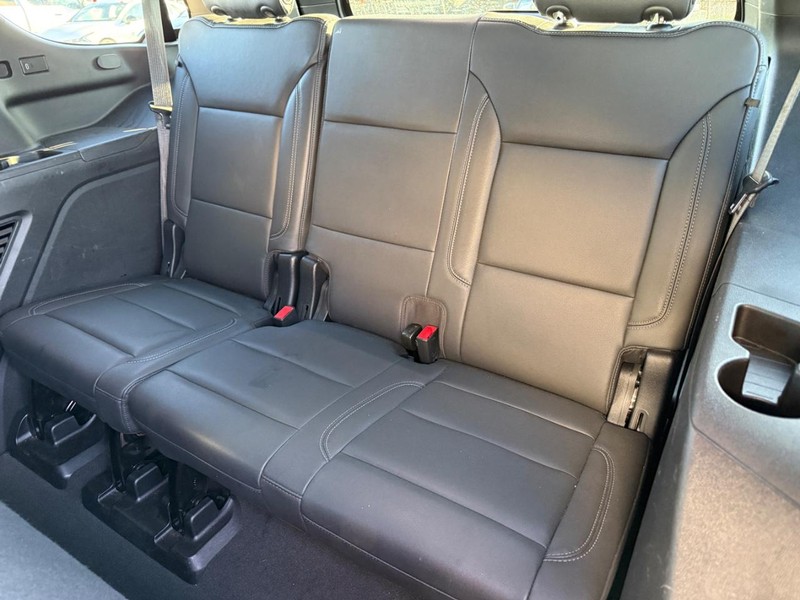 Chevrolet Tahoe Vehicle Full-screen Gallery Image 10