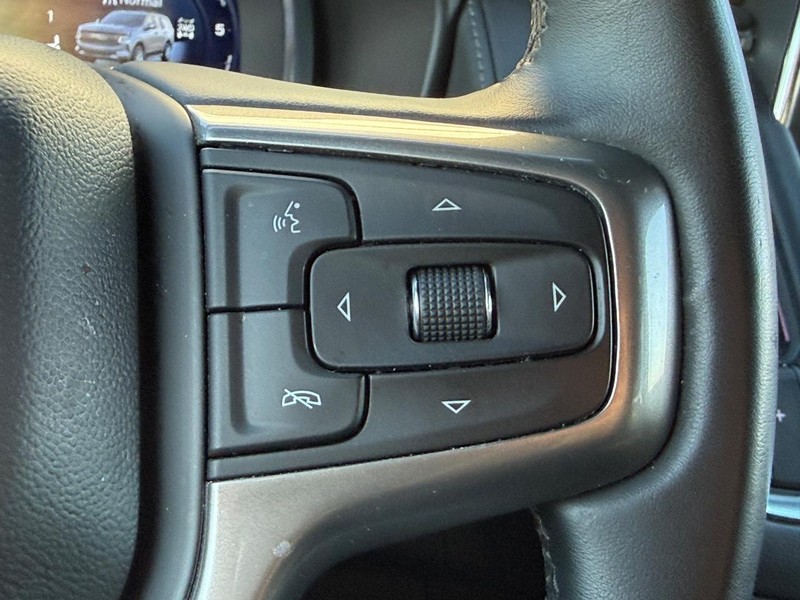 Chevrolet Tahoe Vehicle Full-screen Gallery Image 16