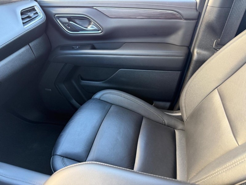 Chevrolet Tahoe Vehicle Full-screen Gallery Image 22