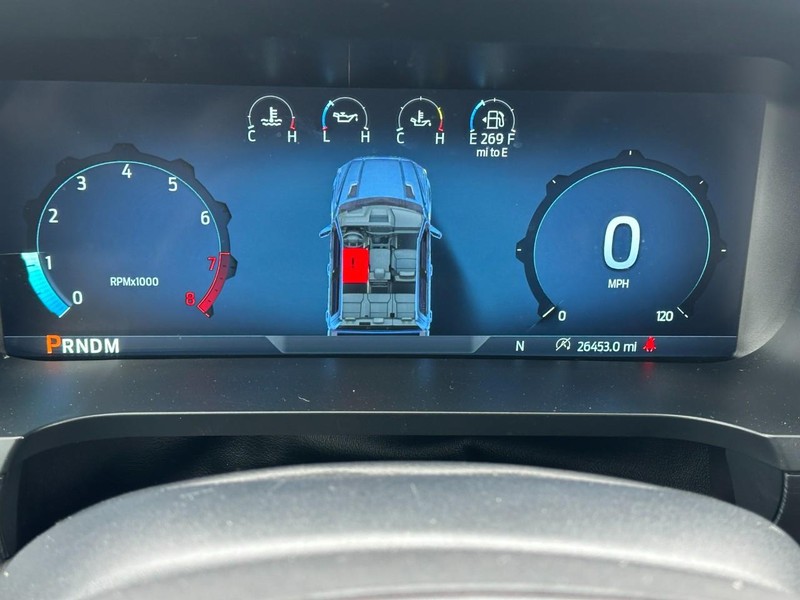 Ford F-150 Vehicle Full-screen Gallery Image 21