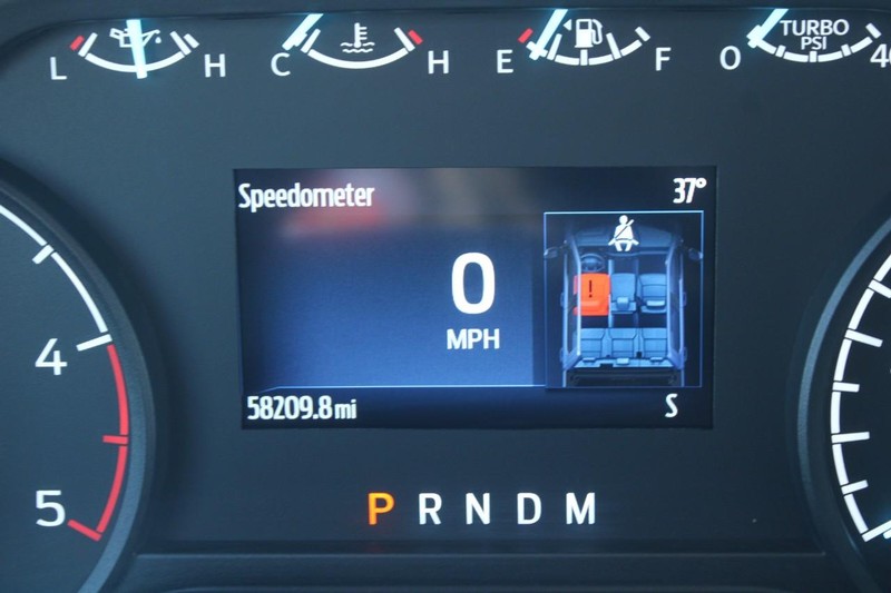 Ford Super Duty F-350 SRW Vehicle Full-screen Gallery Image 18