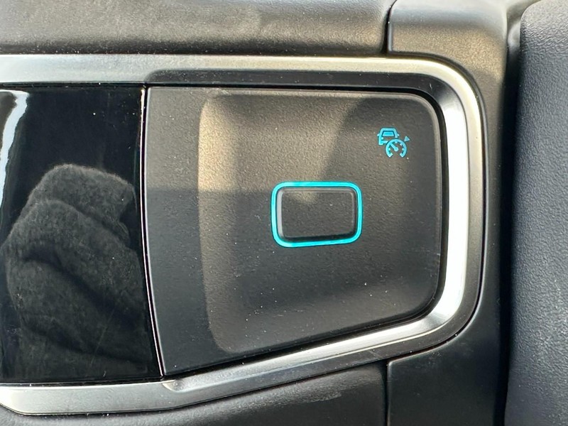 Ford Expedition Vehicle Full-screen Gallery Image 12