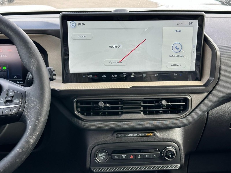 Ford Bronco Sport Vehicle Full-screen Gallery Image 7