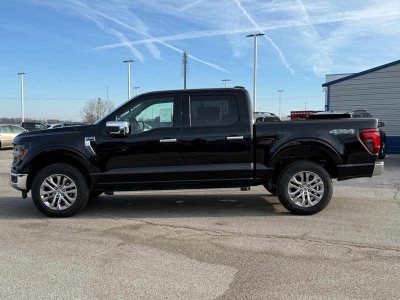 Ford F-150 Vehicle Full-screen Gallery Image 2