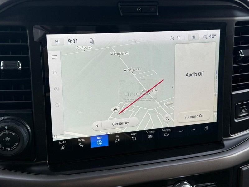 Ford F-150 Vehicle Full-screen Gallery Image 11