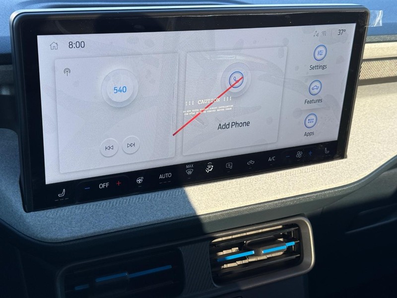 Ford Maverick Vehicle Full-screen Gallery Image 11