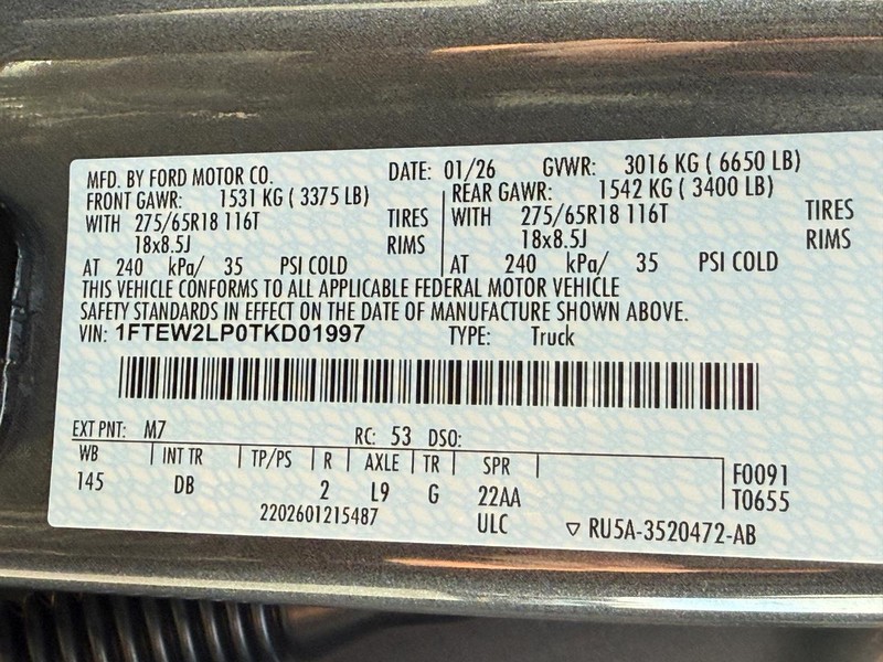 Ford F-150 Vehicle Full-screen Gallery Image 19