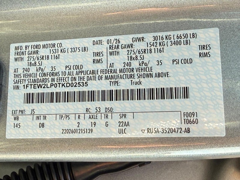 Ford F-150 Vehicle Full-screen Gallery Image 19