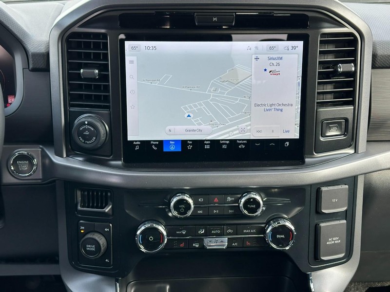 Ford F-150 Vehicle Full-screen Gallery Image 7