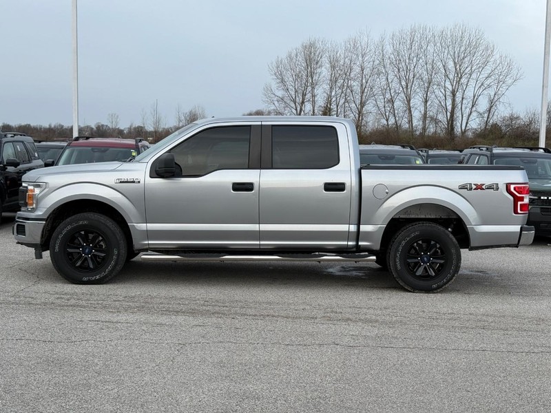 Ford F-150 Vehicle Full-screen Gallery Image 2
