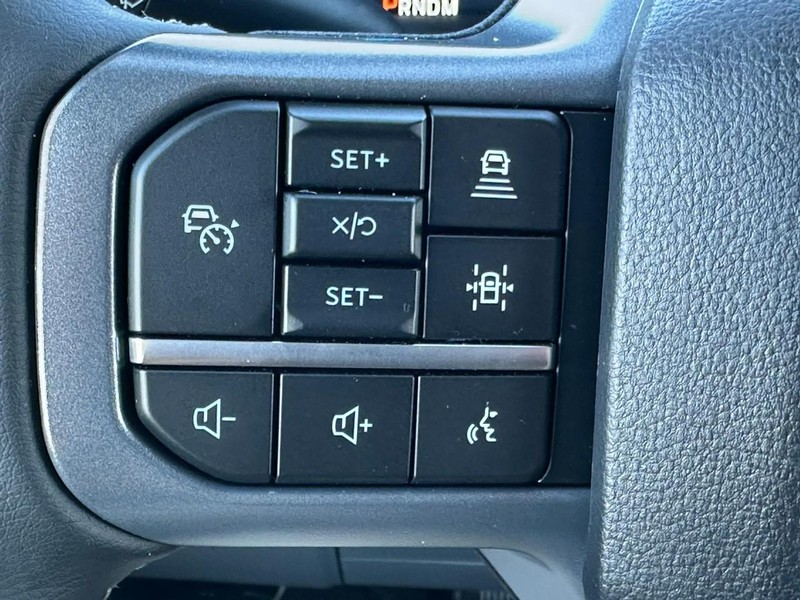 Ford F-150 Vehicle Full-screen Gallery Image 11